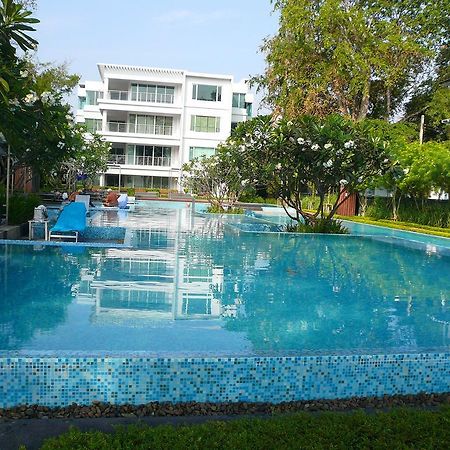 Апартаменты Baan San Dao Хуа Хин Номер фото