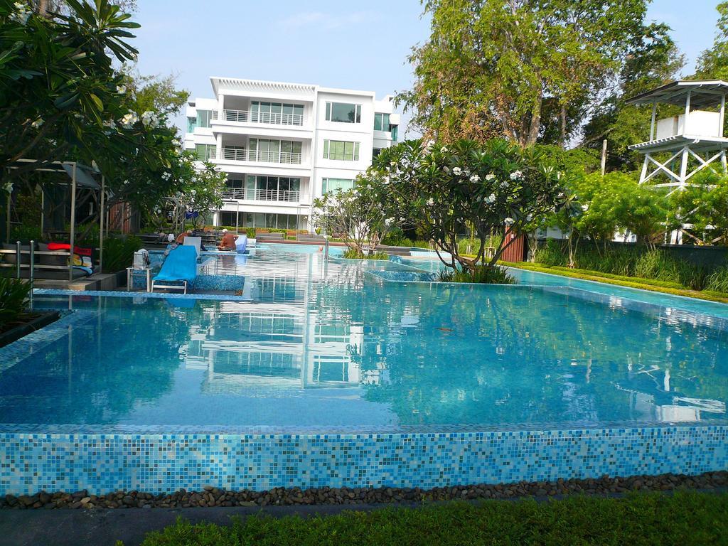 Апартаменты Baan San Dao Хуа Хин Номер фото